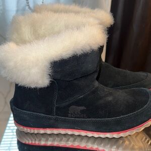 Sorel Black Suede Shearling Cuff Winter Boots with Red Trim